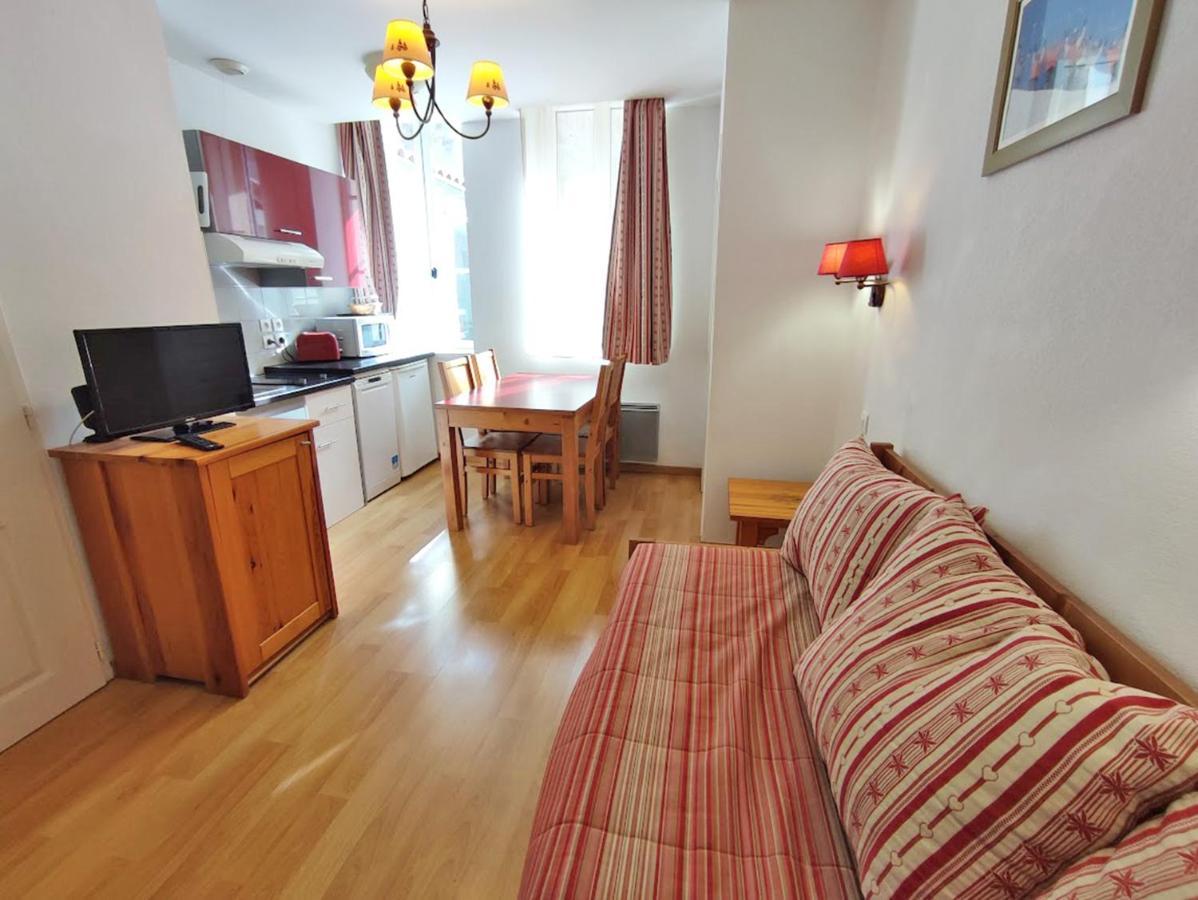 Pat 83, T2, Centre Luchon, Wifi, Casier A Skis, 4 Personnes Bagnères-de-Luchon Zewnętrze zdjęcie